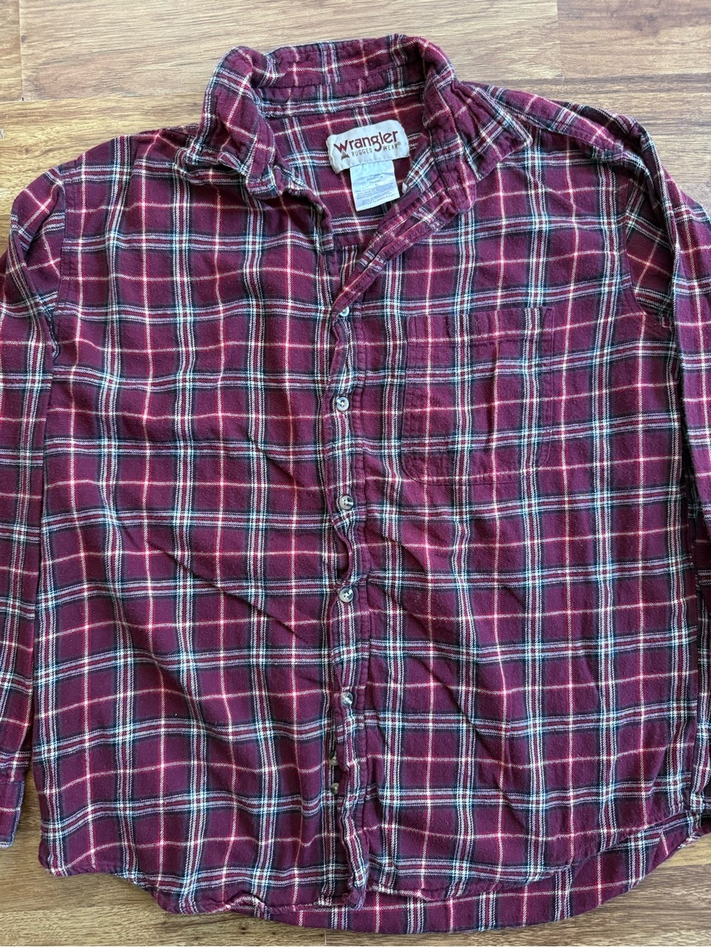 Wrangler Men's Red Plaid Long-Sleeve Button-Down Shirt - Picture 1 of 13